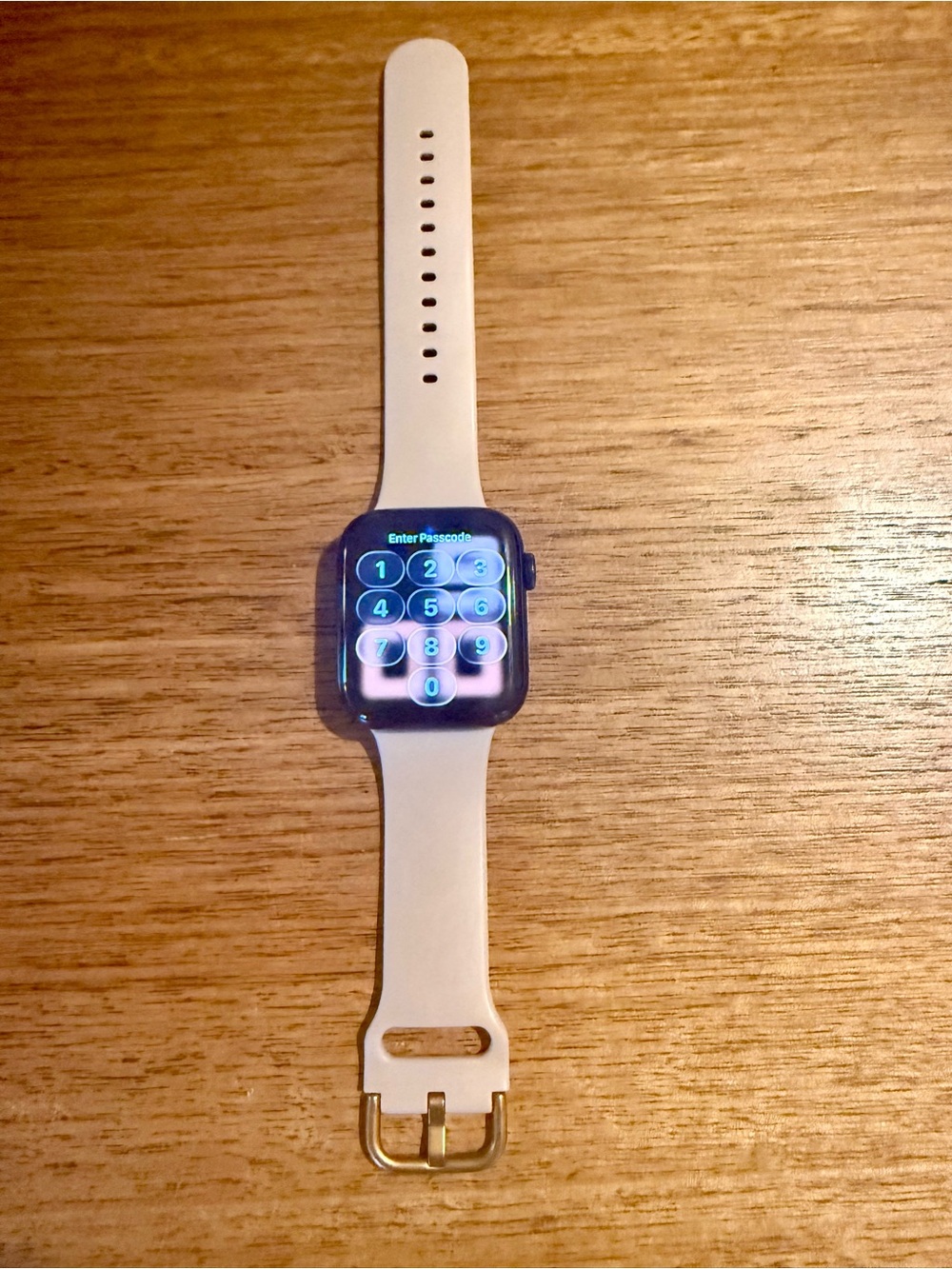 Apple Watch SE 2nd Gen Smartwatch with 2 Apple Watch bands and charger.44mm
